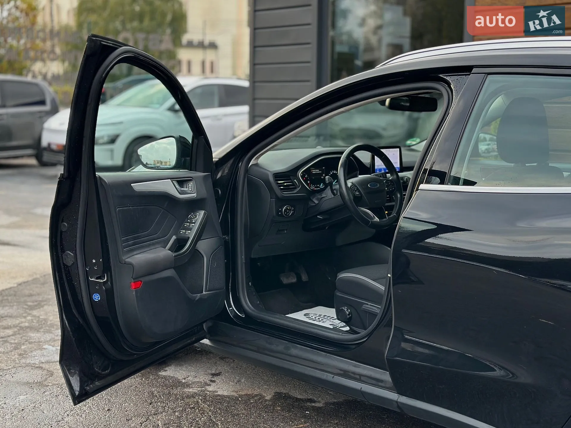 2020 Ford Focus - мініатюра 26