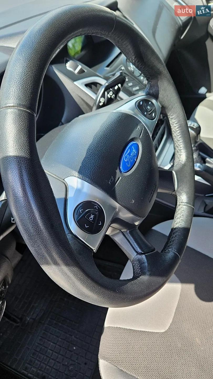 2013 Ford Focus - мініатюра 10