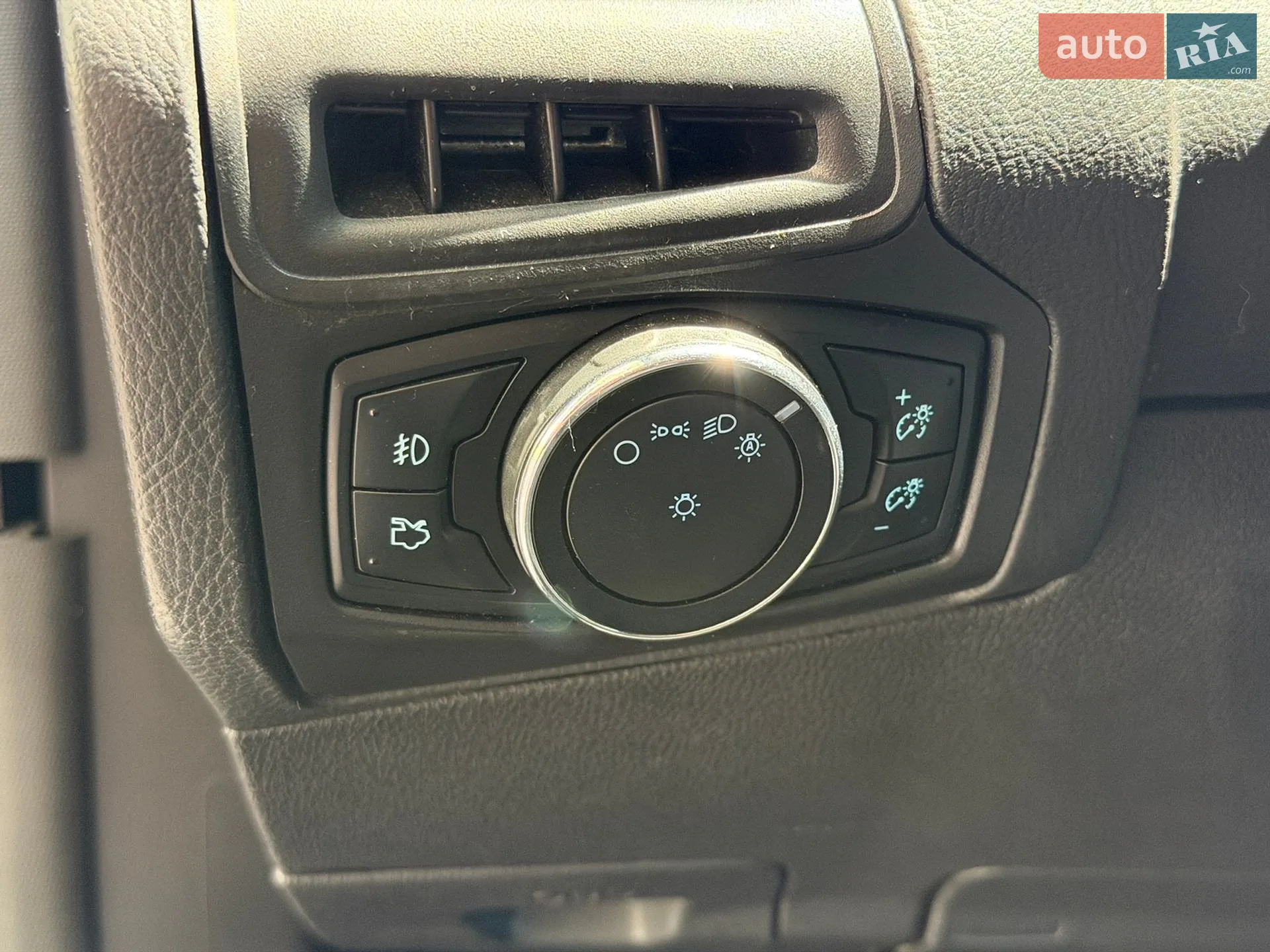 2014 Ford Focus - мініатюра 12