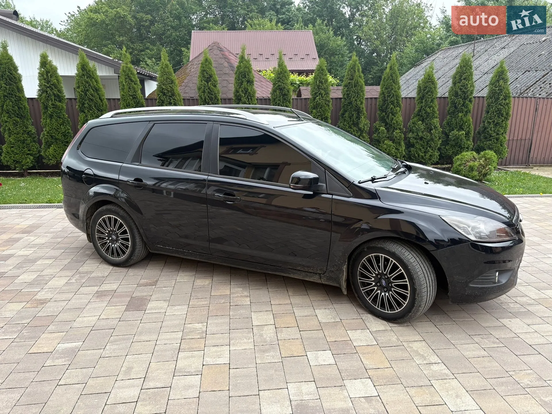 2010 Ford Focus - мініатюра 14