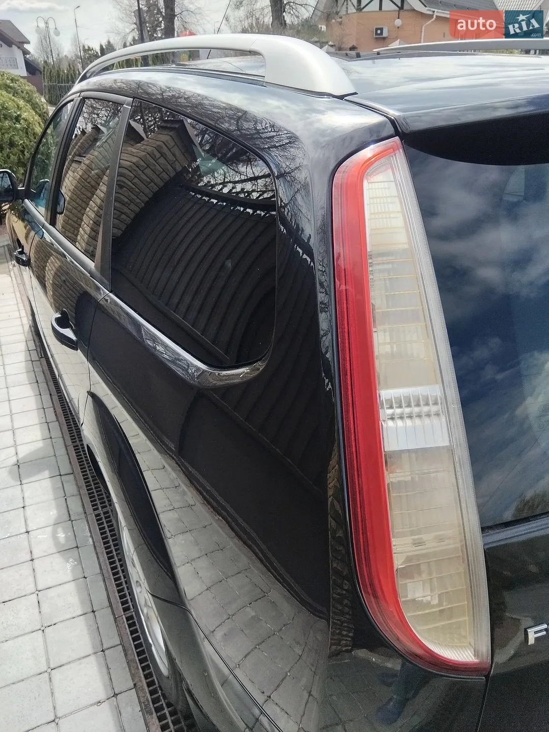 2010 Ford Focus - мініатюра 46