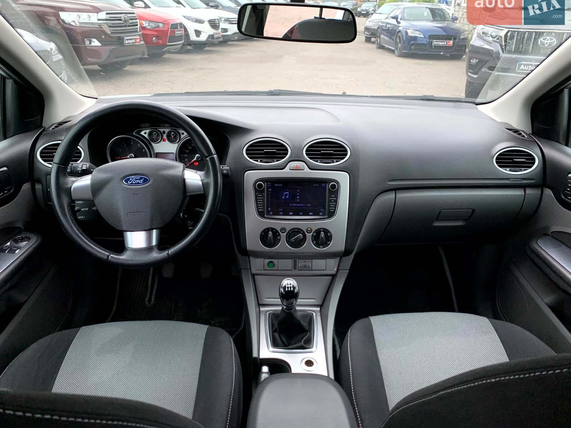 2010 Ford Focus - мініатюра 25