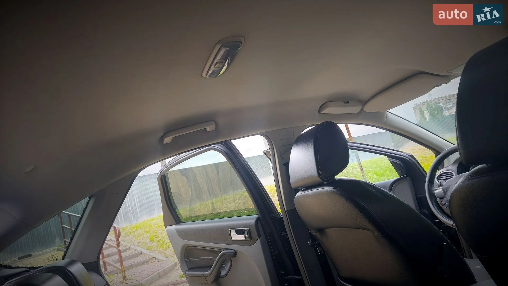 2017 Nissan Rogue - мініатюра 137