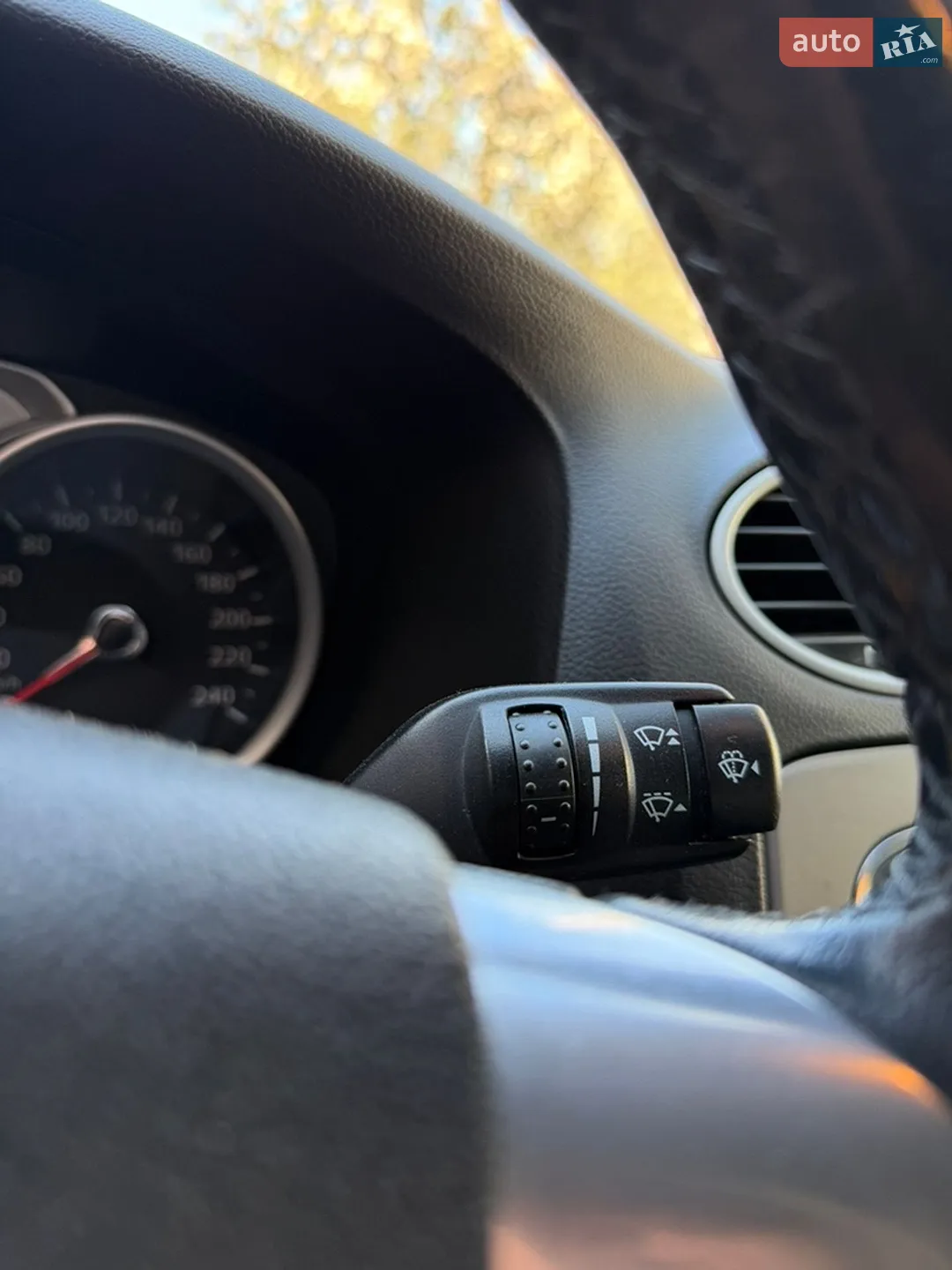 2010 Ford Focus - мініатюра 24