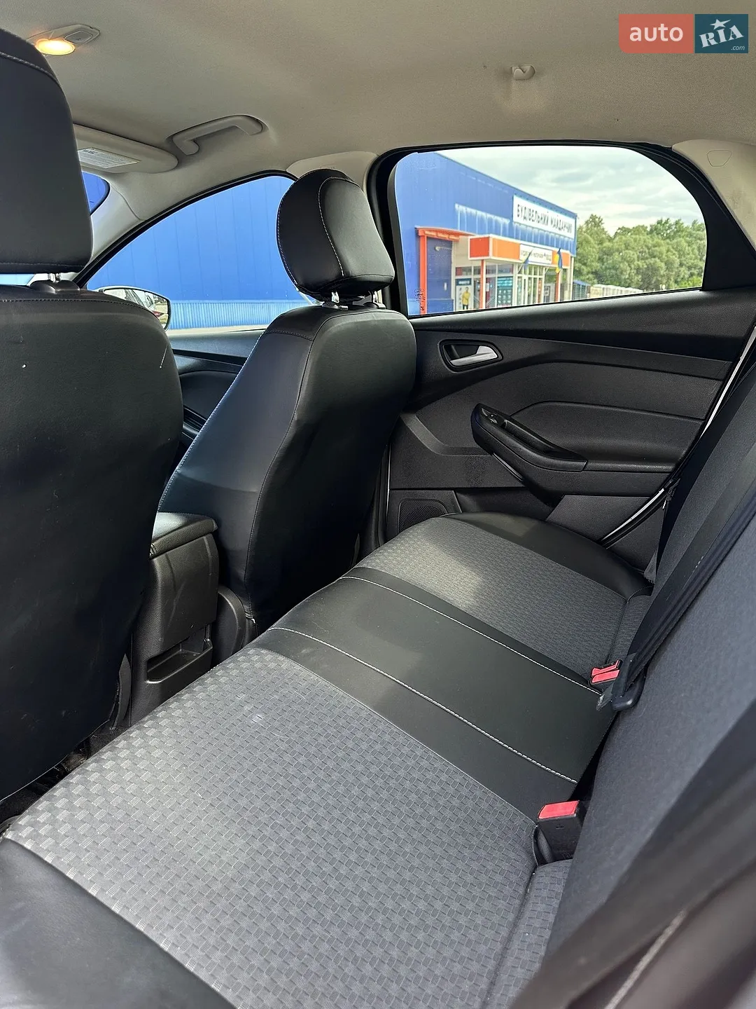 2015 Ford Focus - мініатюра 14