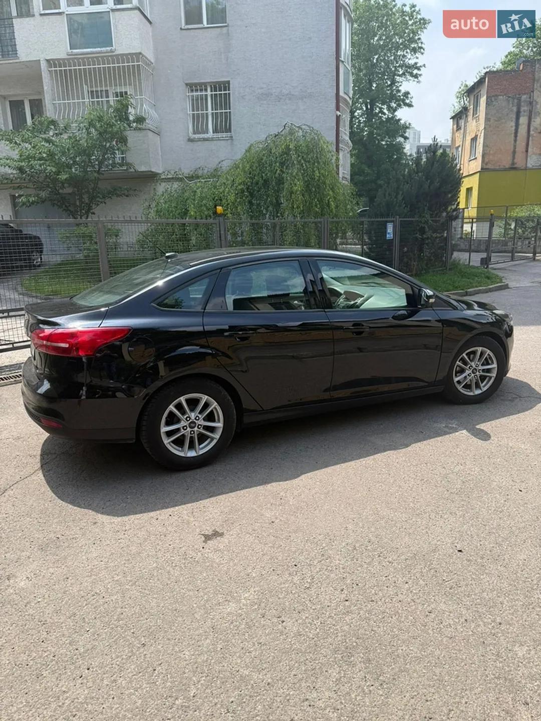 2017 Ford Focus - мініатюра 9