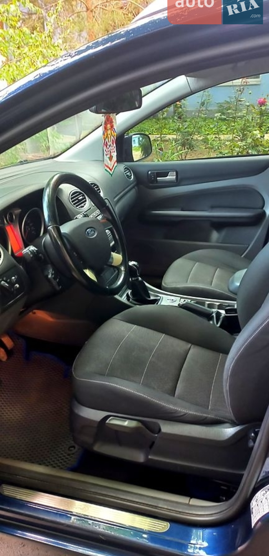 2010 Ford Focus - мініатюра 4