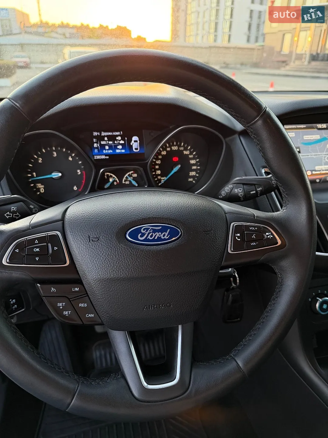 2016 Ford Focus - мініатюра 31