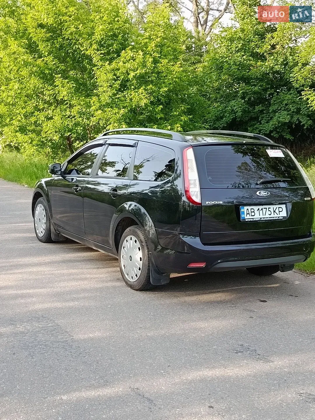 2010 Ford Focus - мініатюра 10