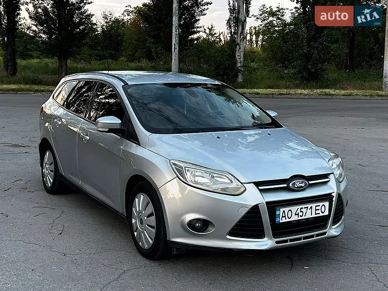 Ford Focus 2012 VIN WF0KXXGCBKCL43859 фото оголошення 49 з 81