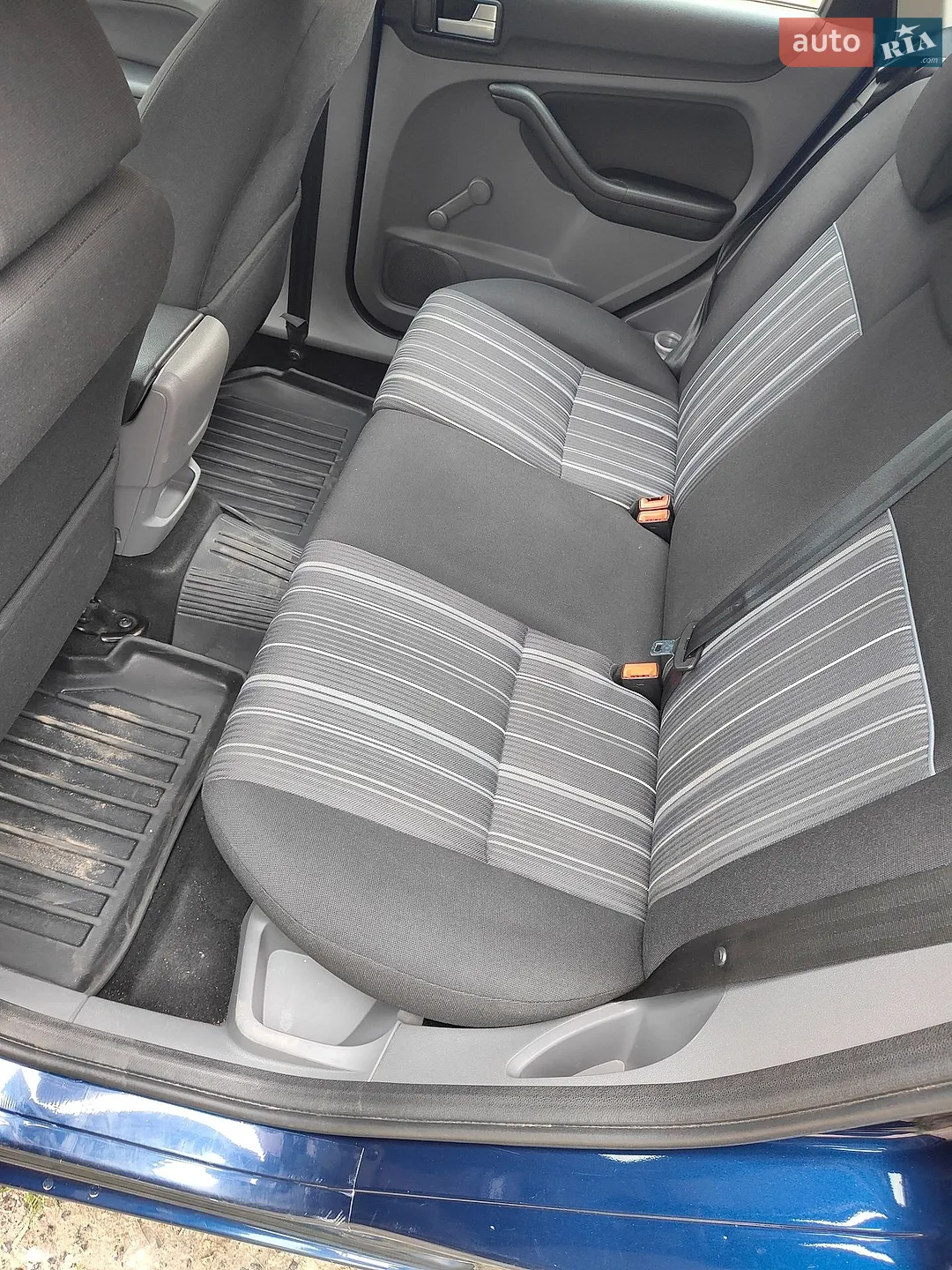 2010 Ford Focus - мініатюра 13