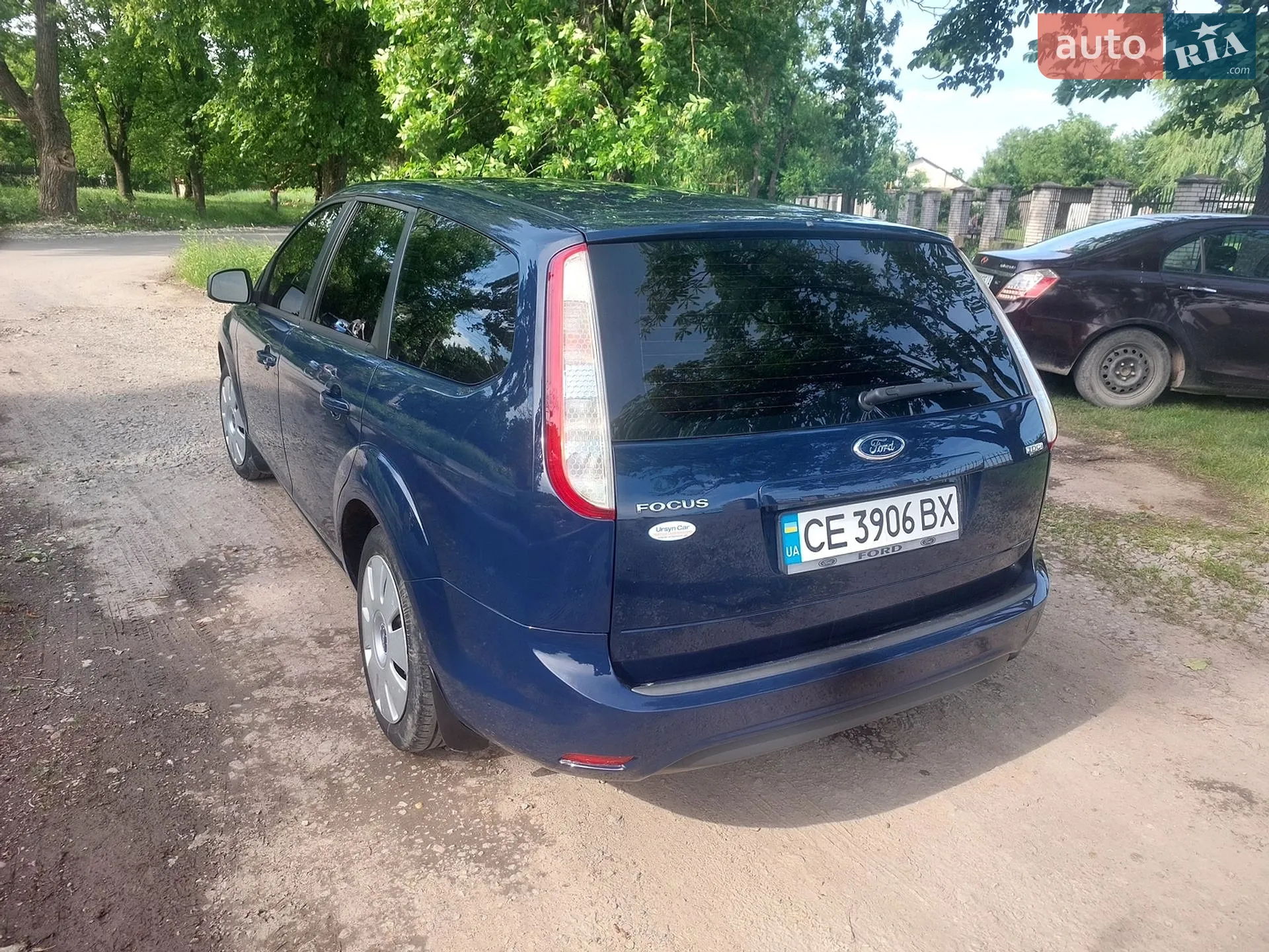 2010 Ford Focus - мініатюра 2