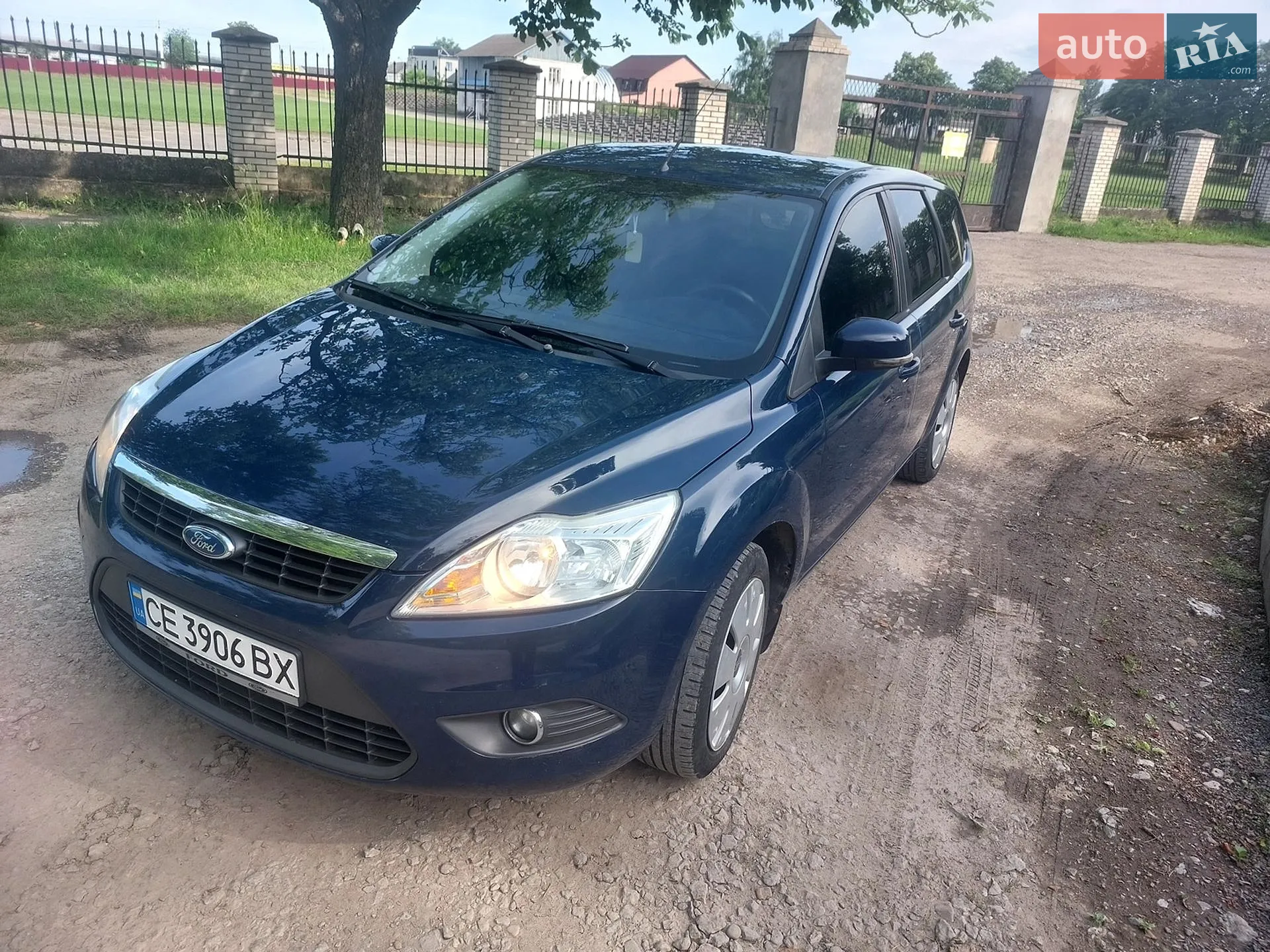 2010 Ford Focus - мініатюра 4