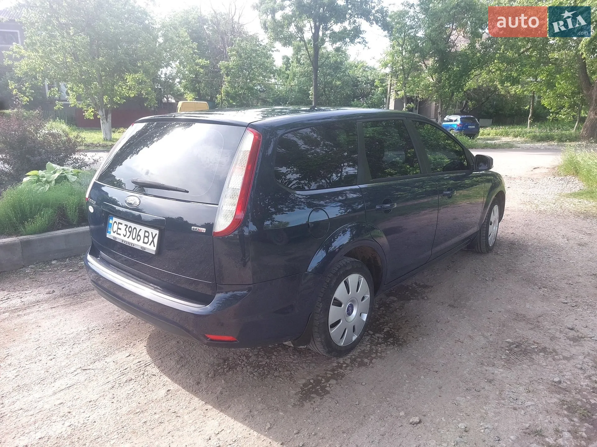 2010 Ford Focus - мініатюра 9