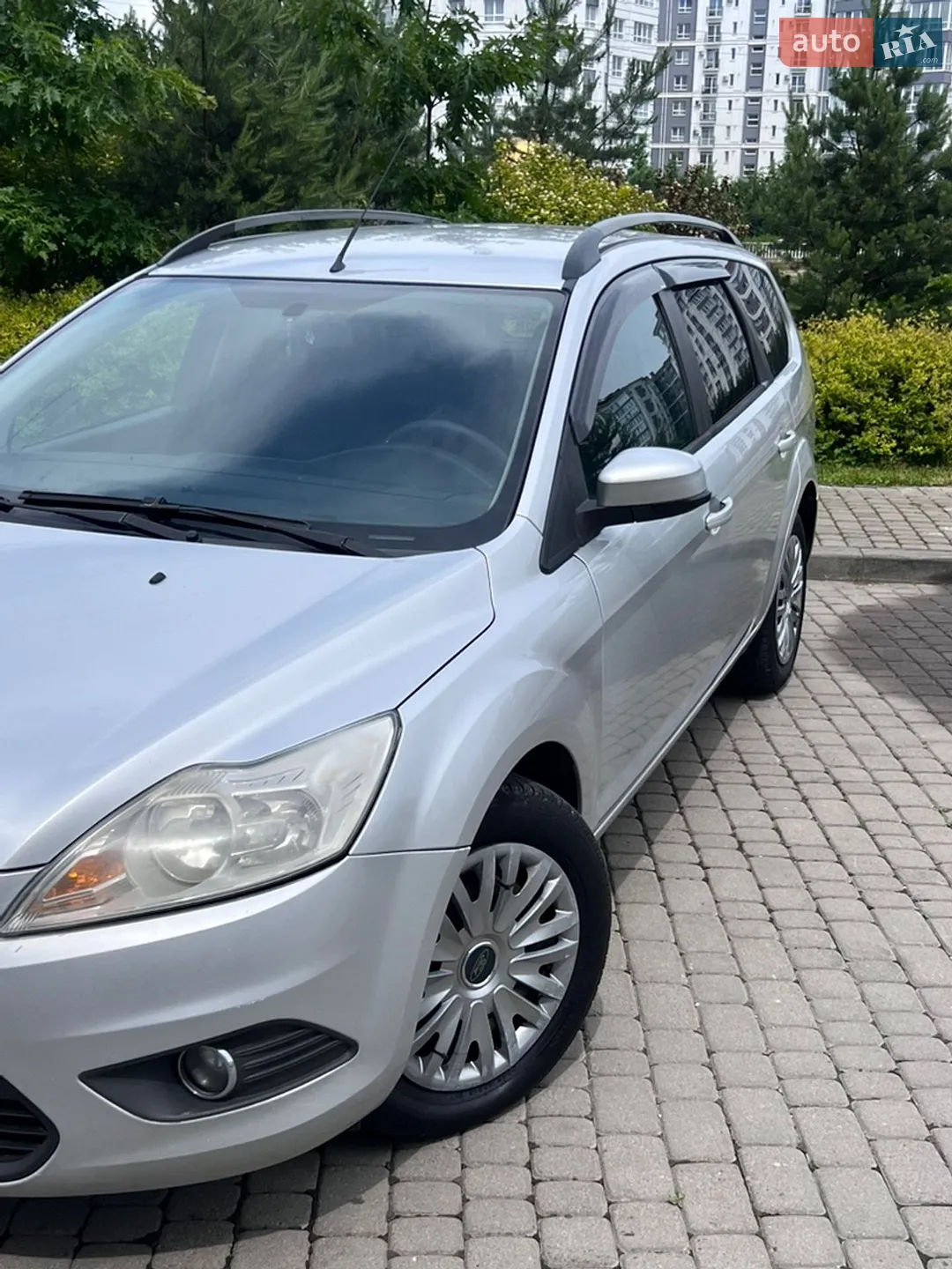 2010 Ford Focus - мініатюра 9