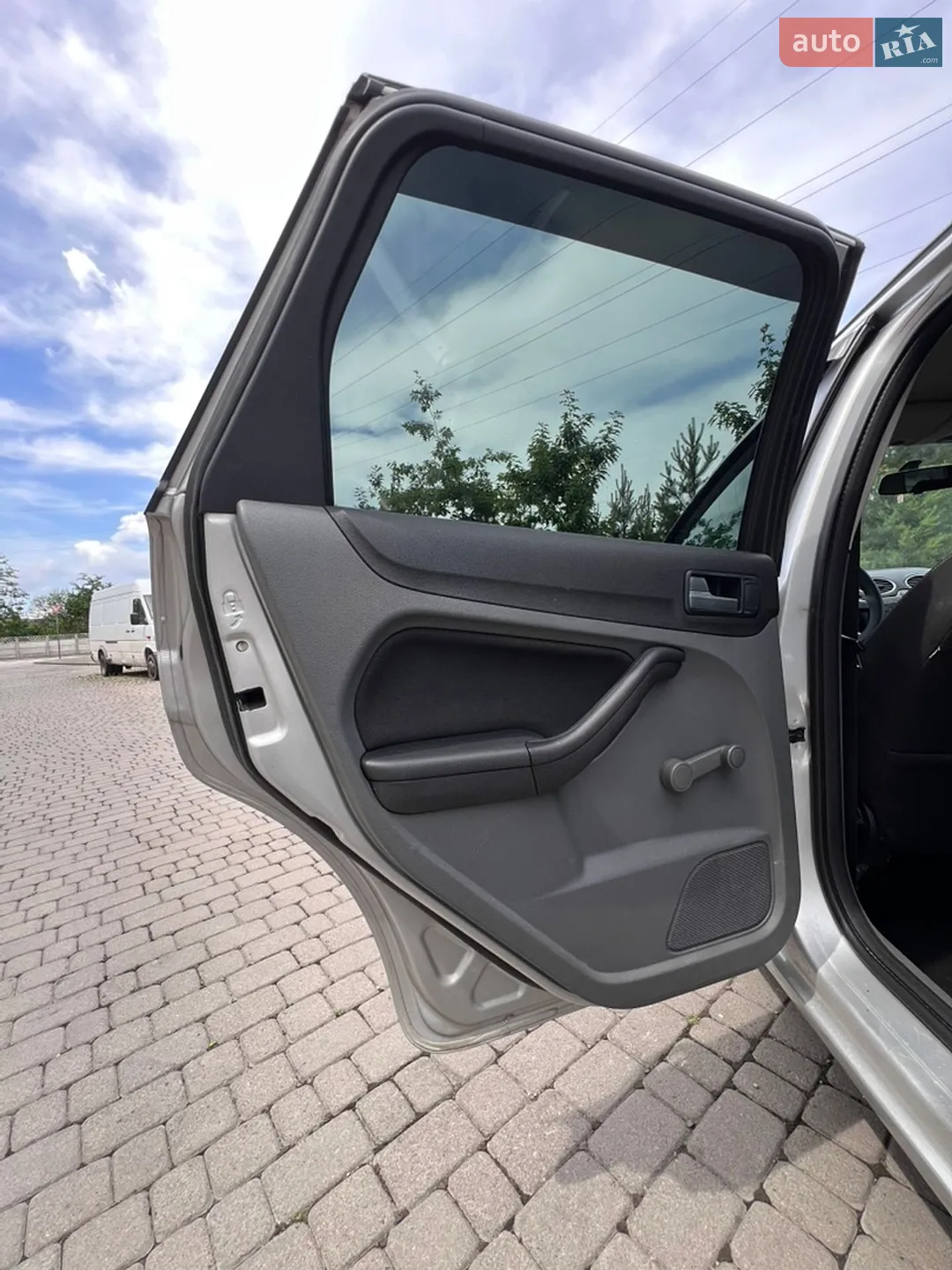 2010 Ford Focus - мініатюра 35