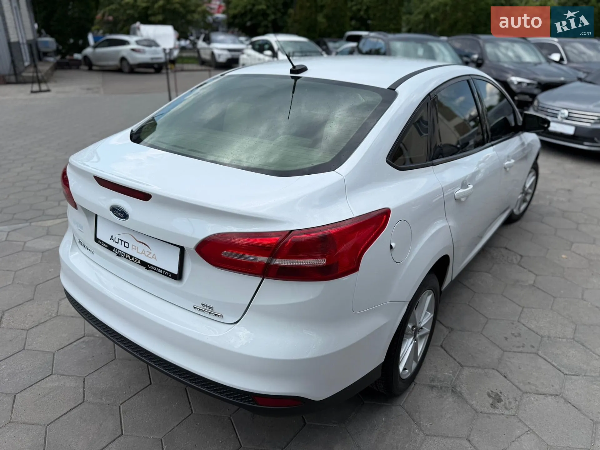2016 Ford Focus - мініатюра 20