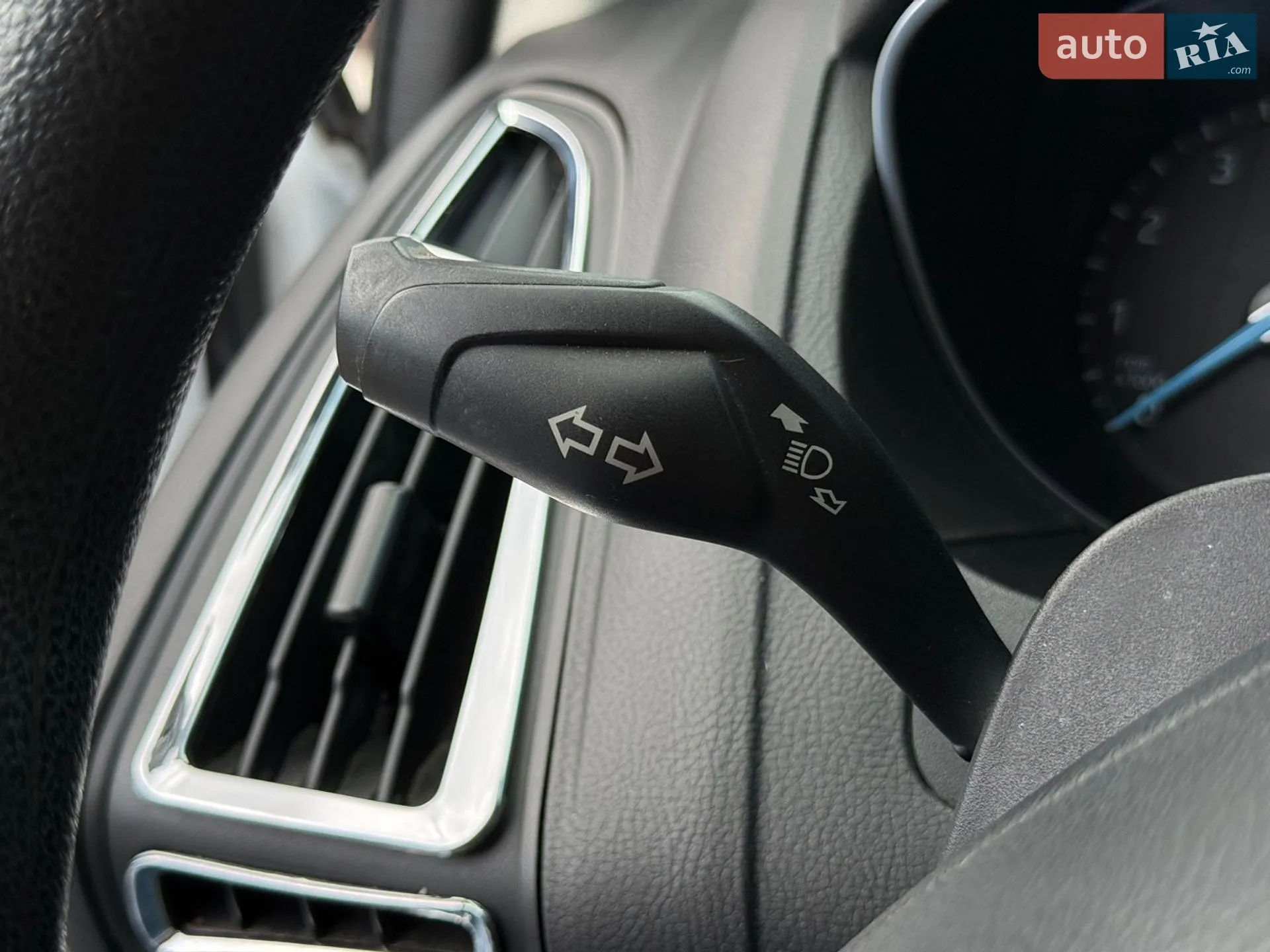 2016 Ford Focus - мініатюра 51