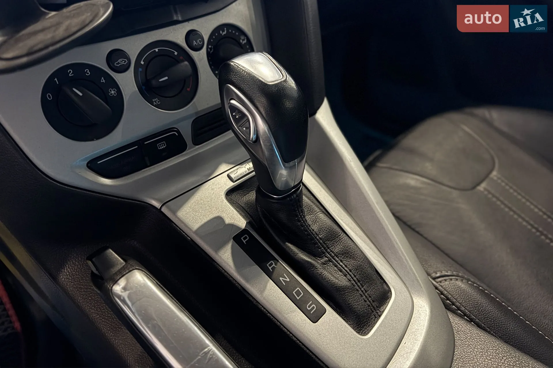 2013 Ford Focus - мініатюра 14