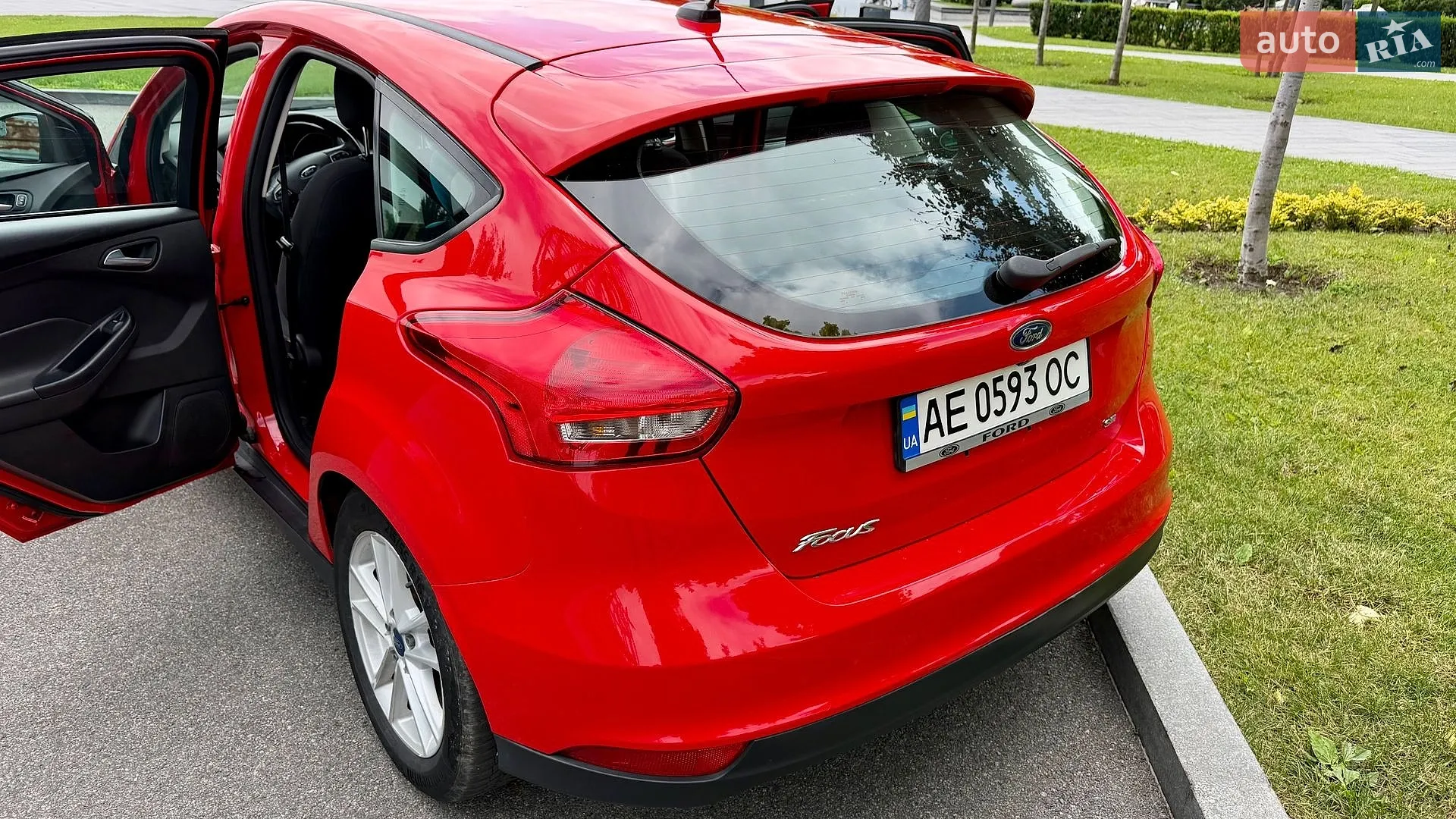 2015 Ford Focus - мініатюра 16