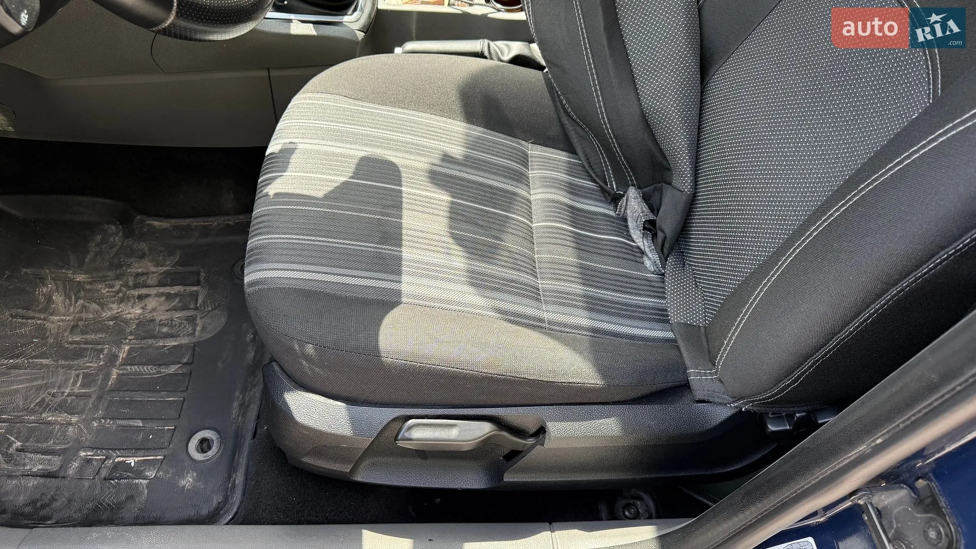 2010 Ford Focus - мініатюра 14