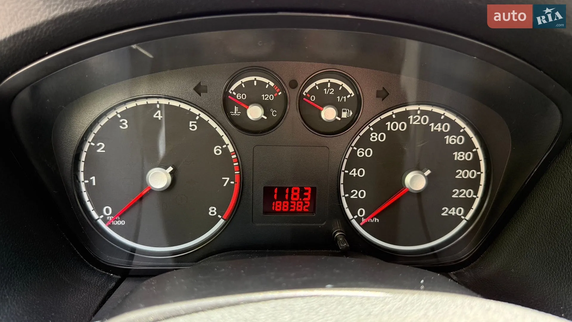 2010 Ford Focus - мініатюра 17