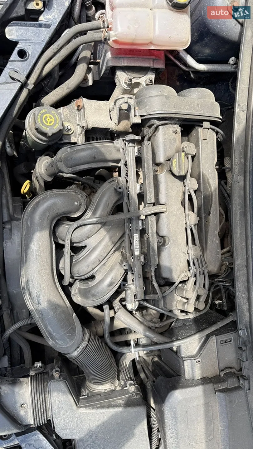 2010 Ford Focus - мініатюра 20