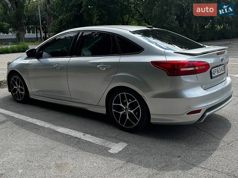 Ford Focus 2016 VIN 1FADP3E29GL289662 фото оголошення 18 з 66