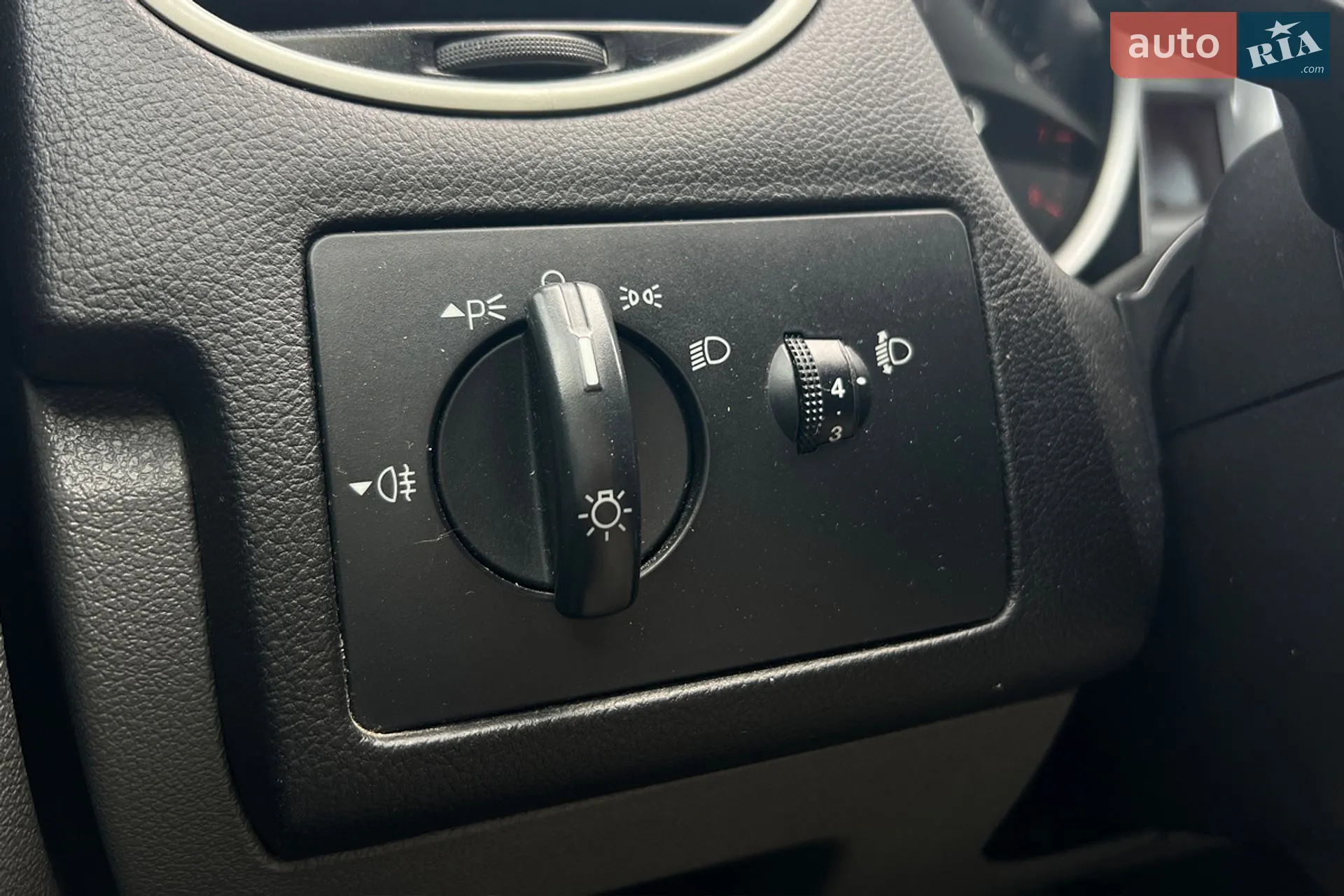 2011 Ford Focus - мініатюра 16