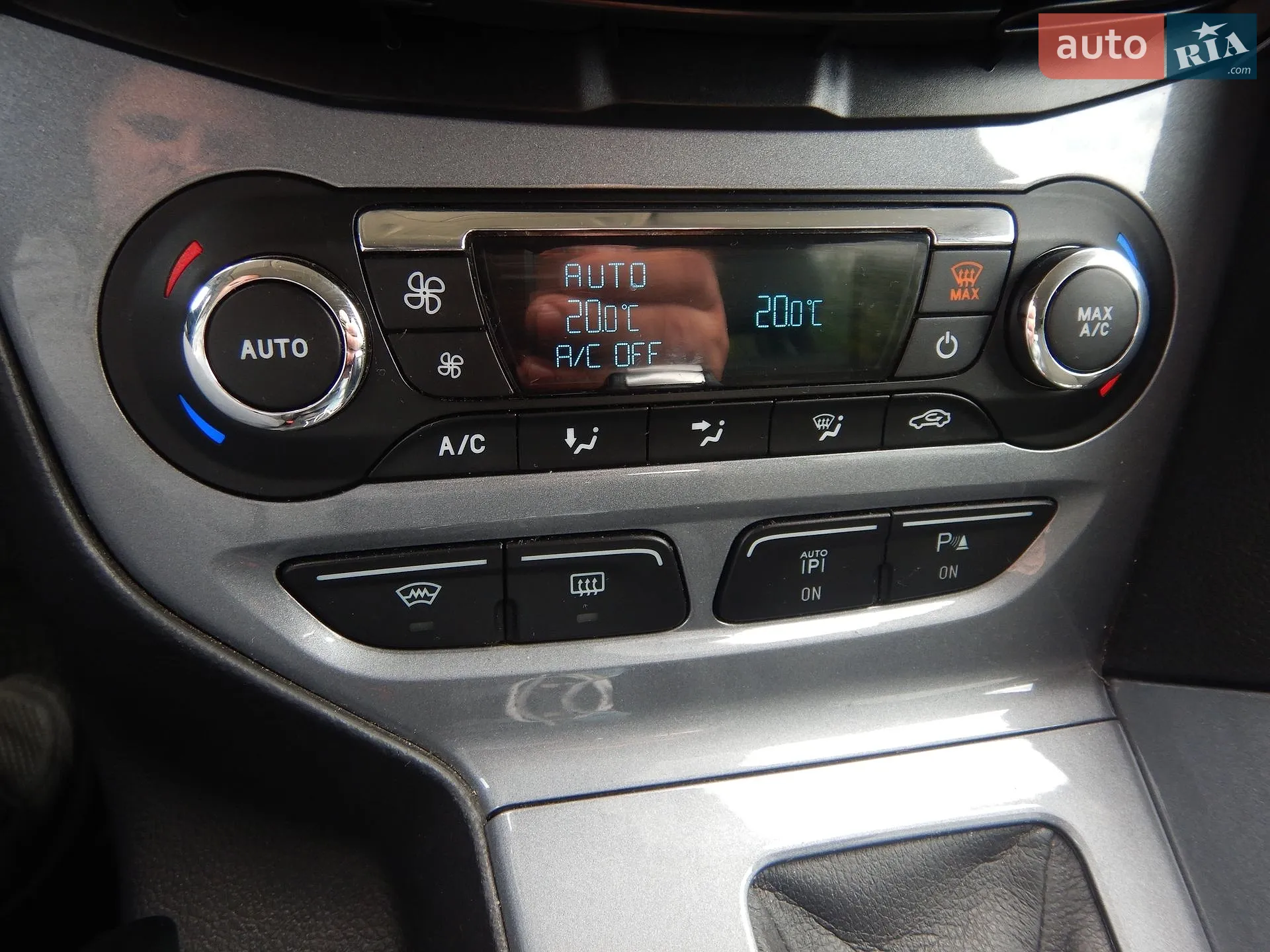 2011 Ford Focus - мініатюра 9