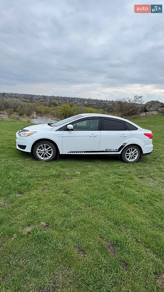 2015 Ford Focus - мініатюра 19
