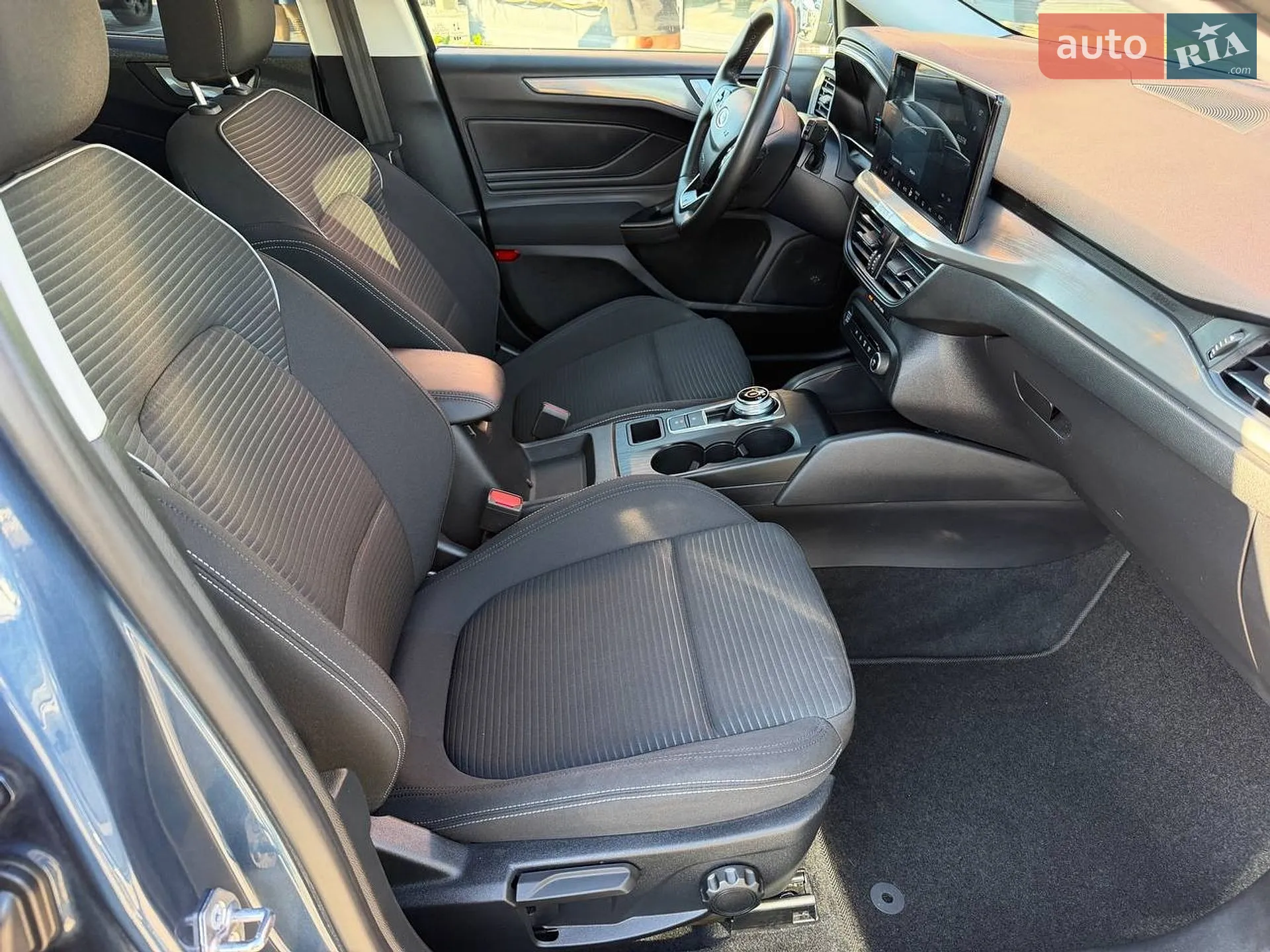 2022 Ford Focus - мініатюра 58