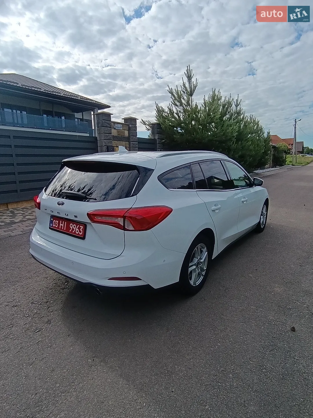 2019 Ford Focus - мініатюра 18