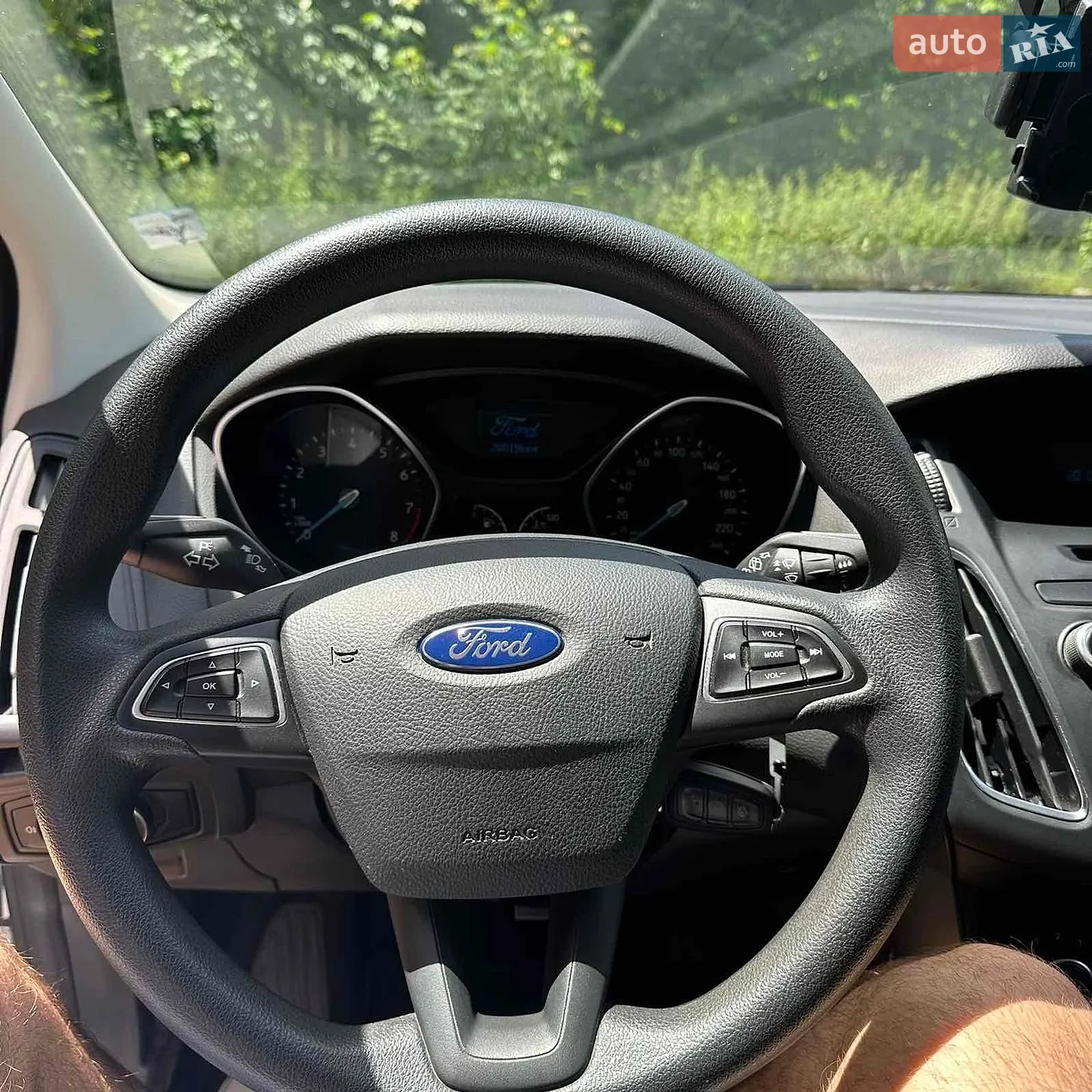 2016 Ford Focus - мініатюра 13