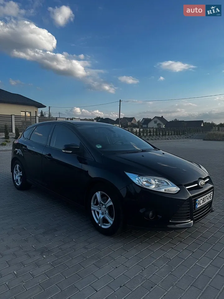 2010 Ford Focus - мініатюра 13