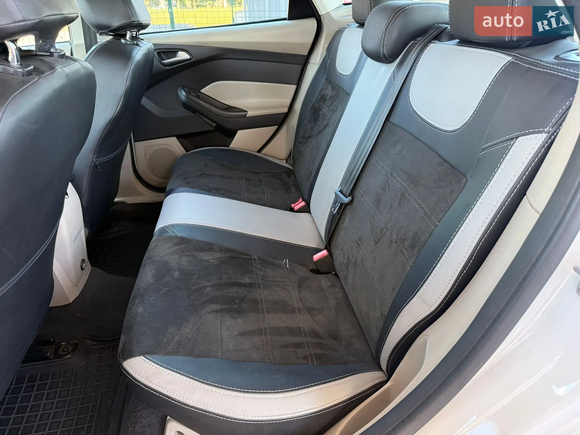 2014 Ford Focus - мініатюра 10