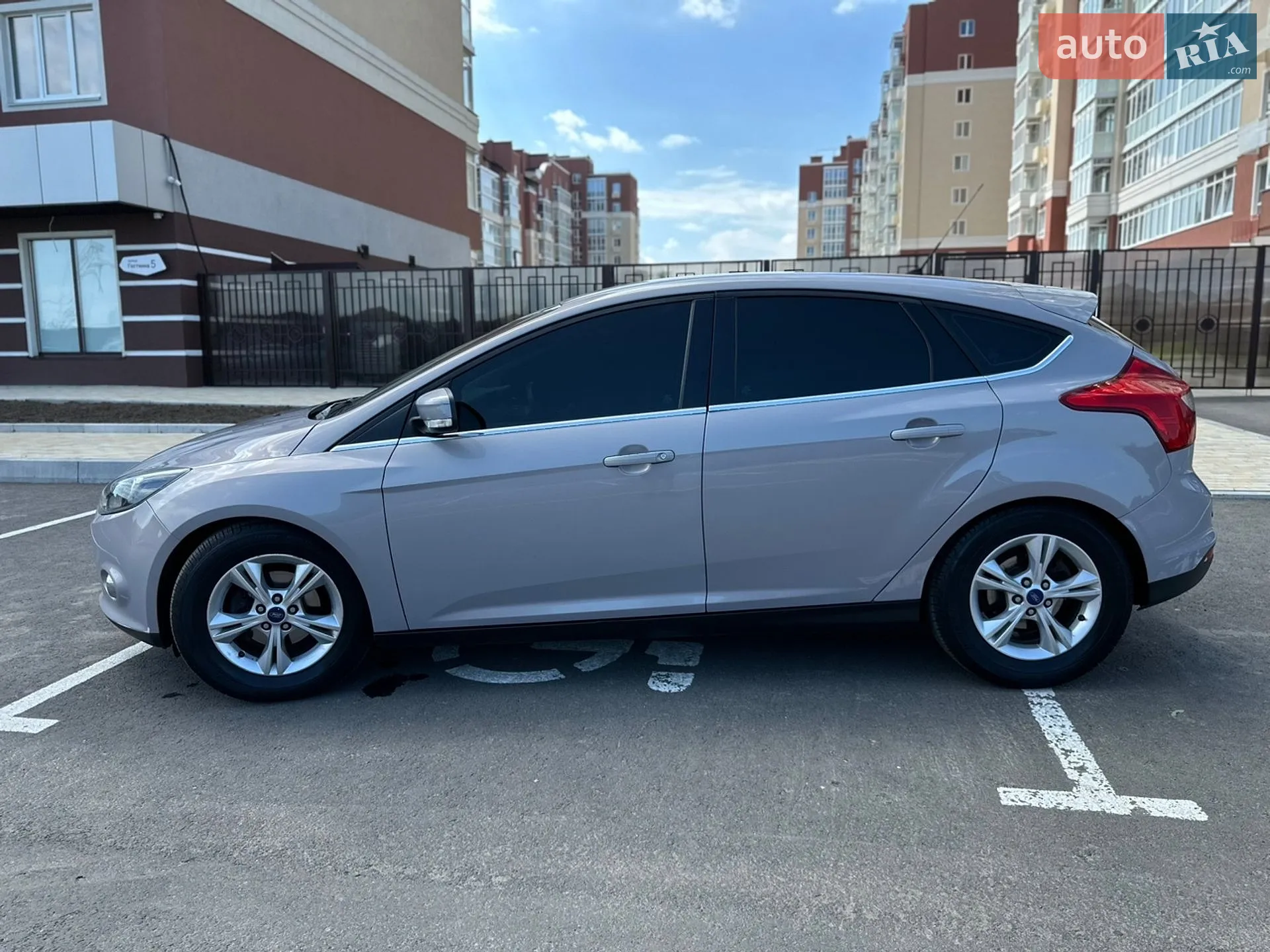 2013 Ford Focus - мініатюра 14