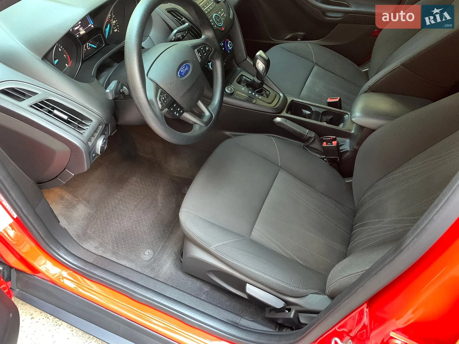 2015 Ford Focus - мініатюра 21