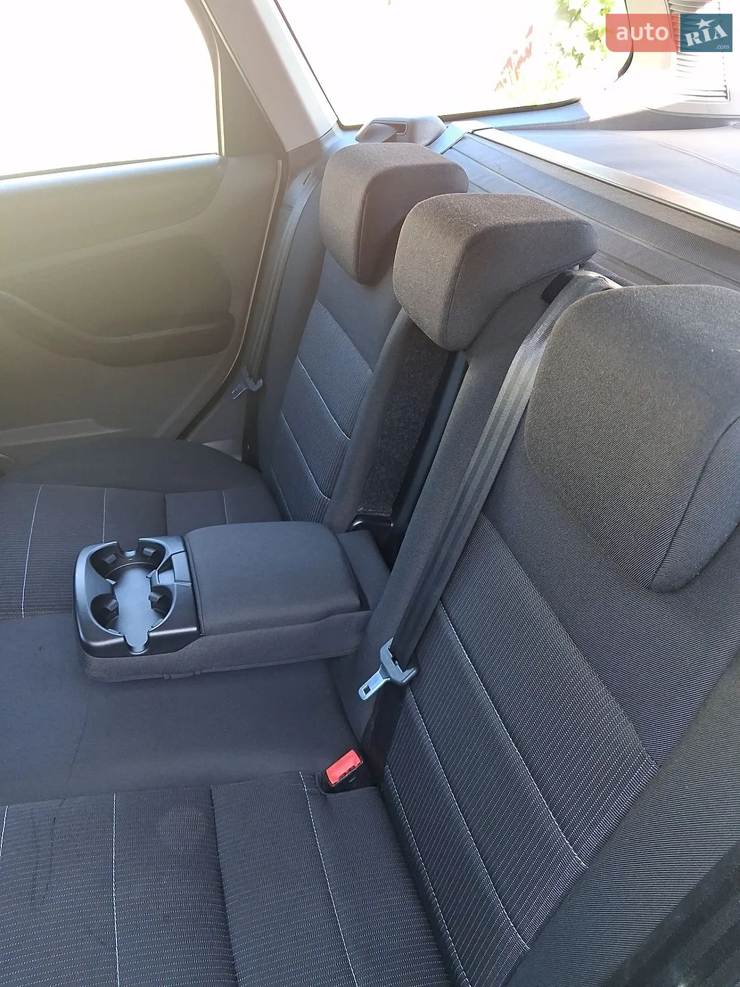 2010 Ford Focus - мініатюра 17