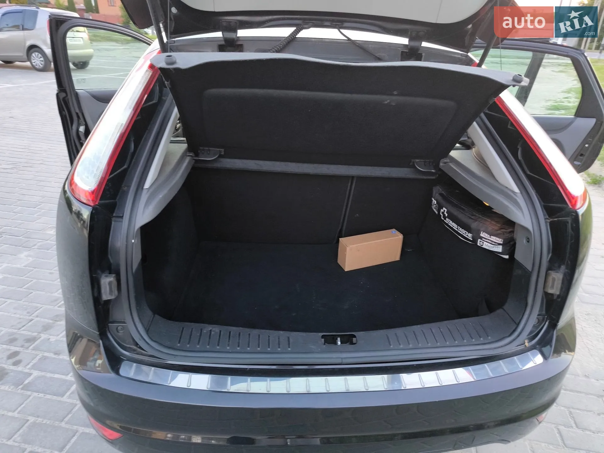2010 Ford Focus - мініатюра 45