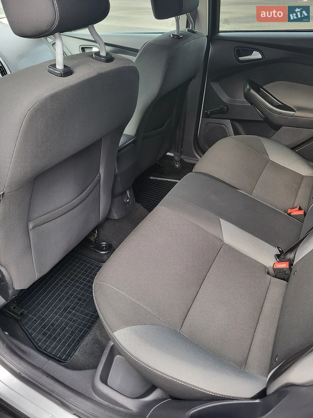 2012 Ford Focus - мініатюра 19