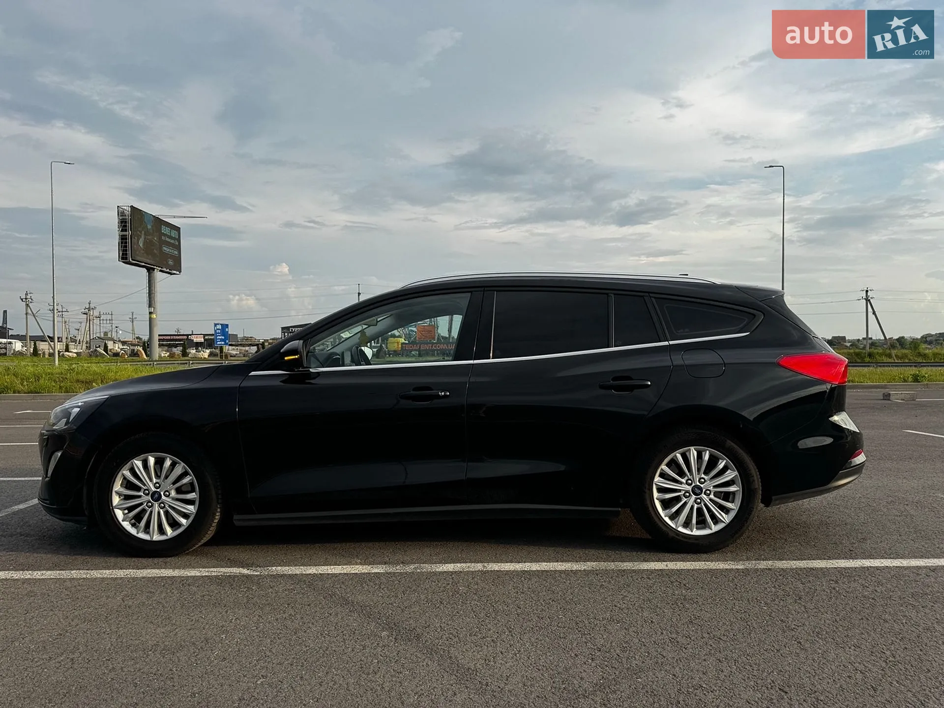 2019 Ford Focus - мініатюра 3