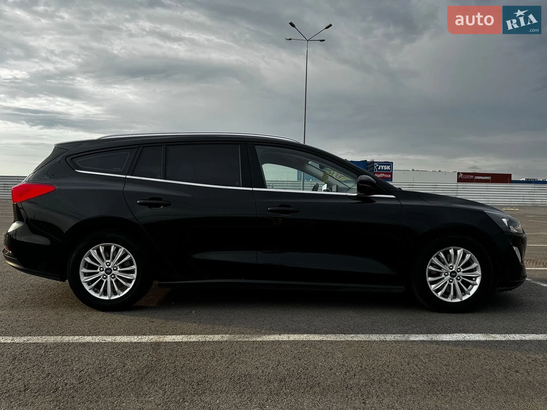 2019 Ford Focus - мініатюра 8