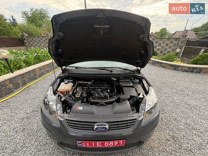 Универсал Ford Focus 2010 в Ровно