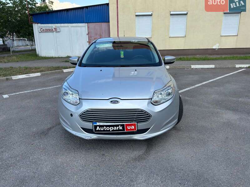 Хетчбек Ford Focus 2013 в Запоріжжі фото 10 Хетчбек Ford Focus 2013 в Запоріжжі