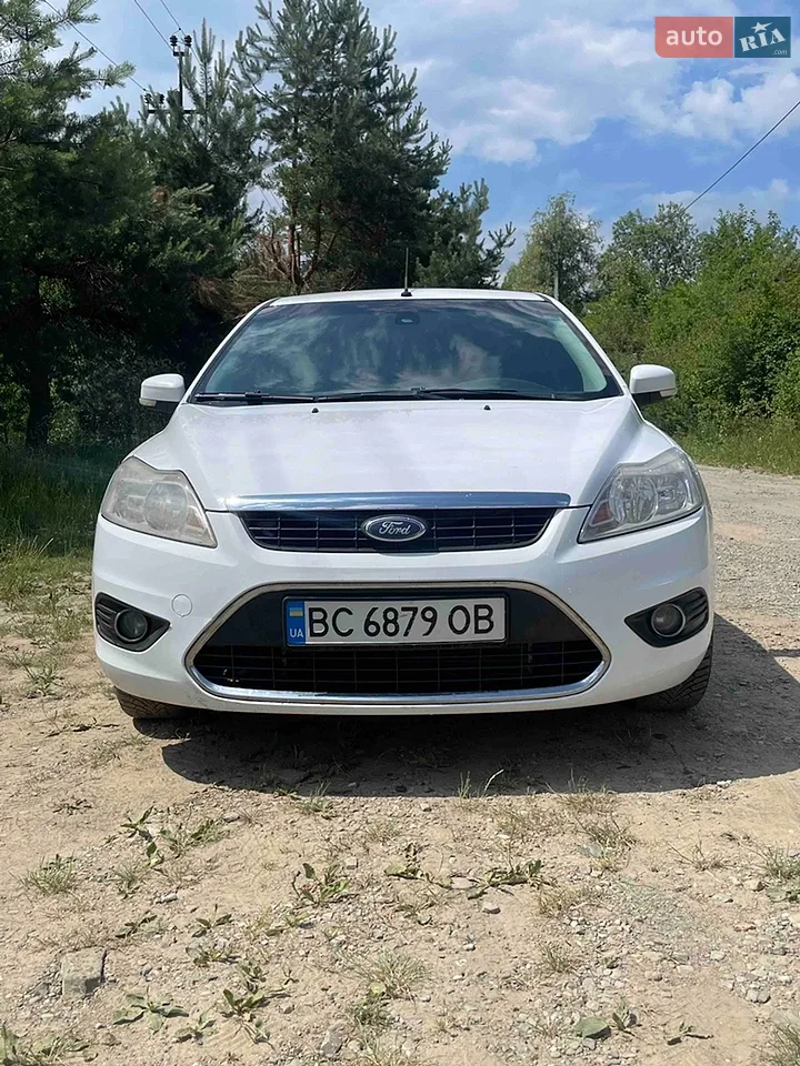 2010 Ford Focus - мініатюра 15