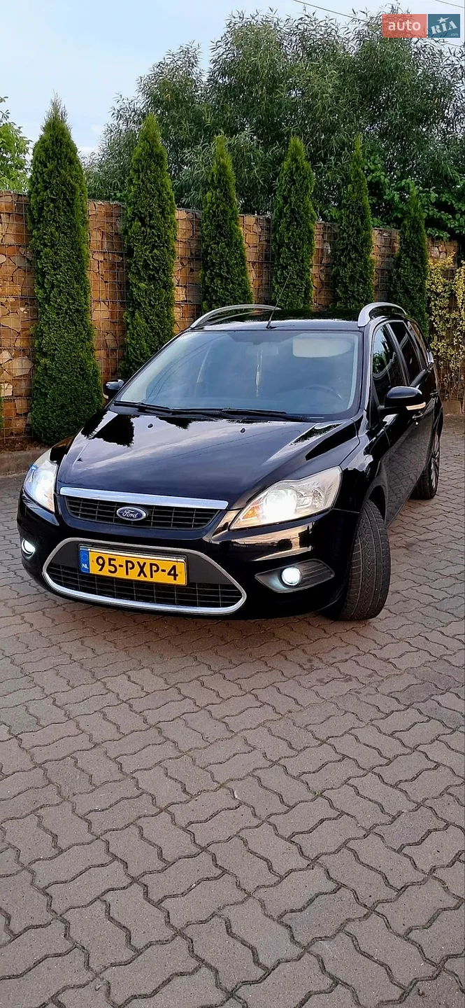 2010 Ford Focus - мініатюра 21