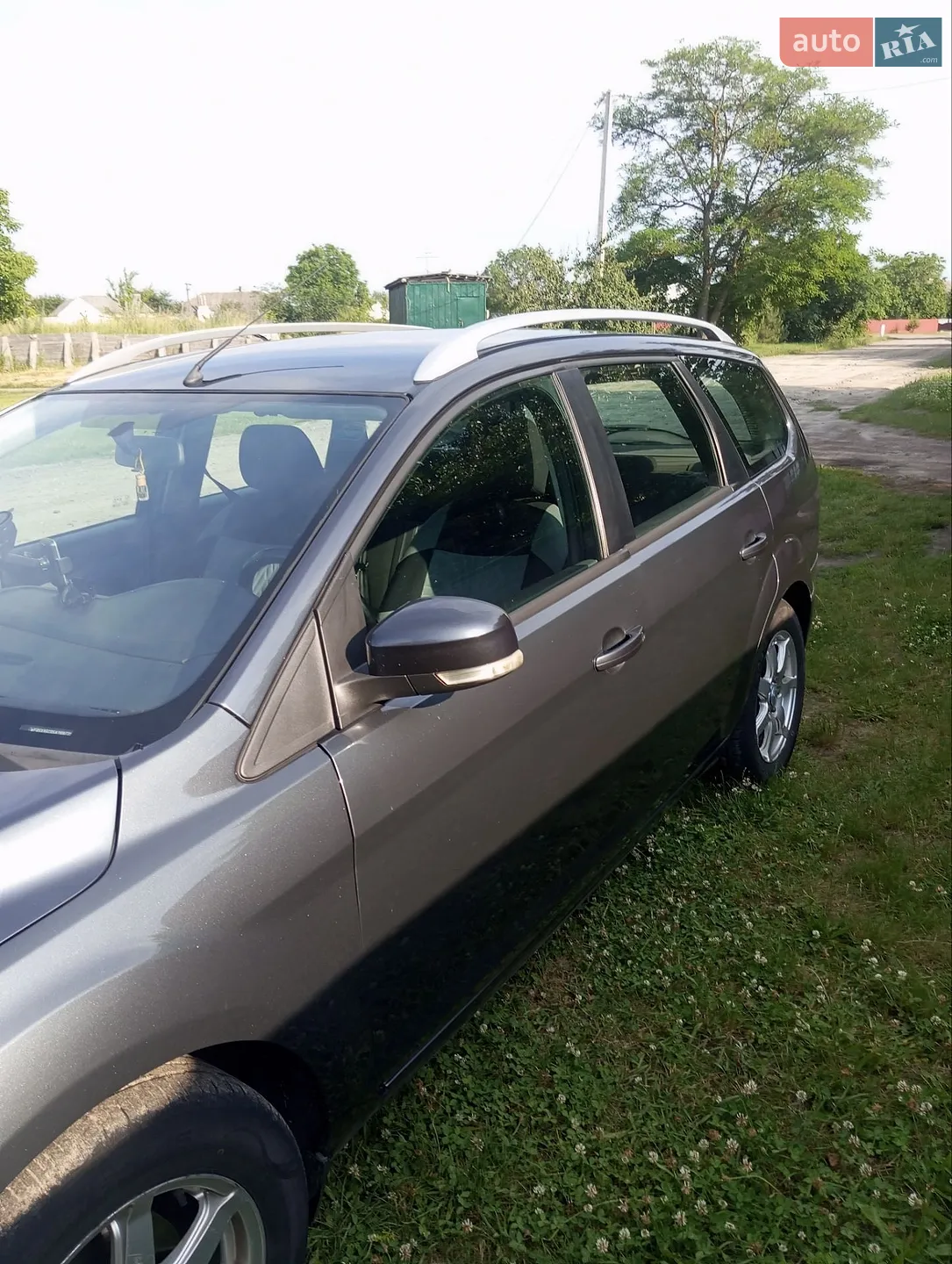2010 Ford Focus - мініатюра 4