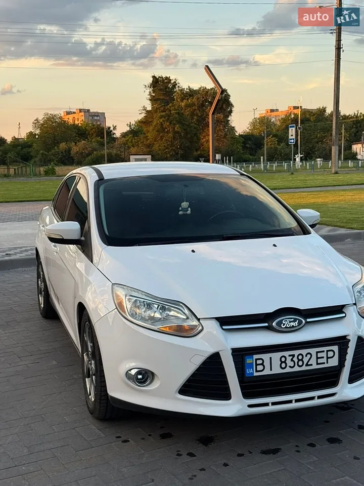 2013 Ford Focus - мініатюра 9