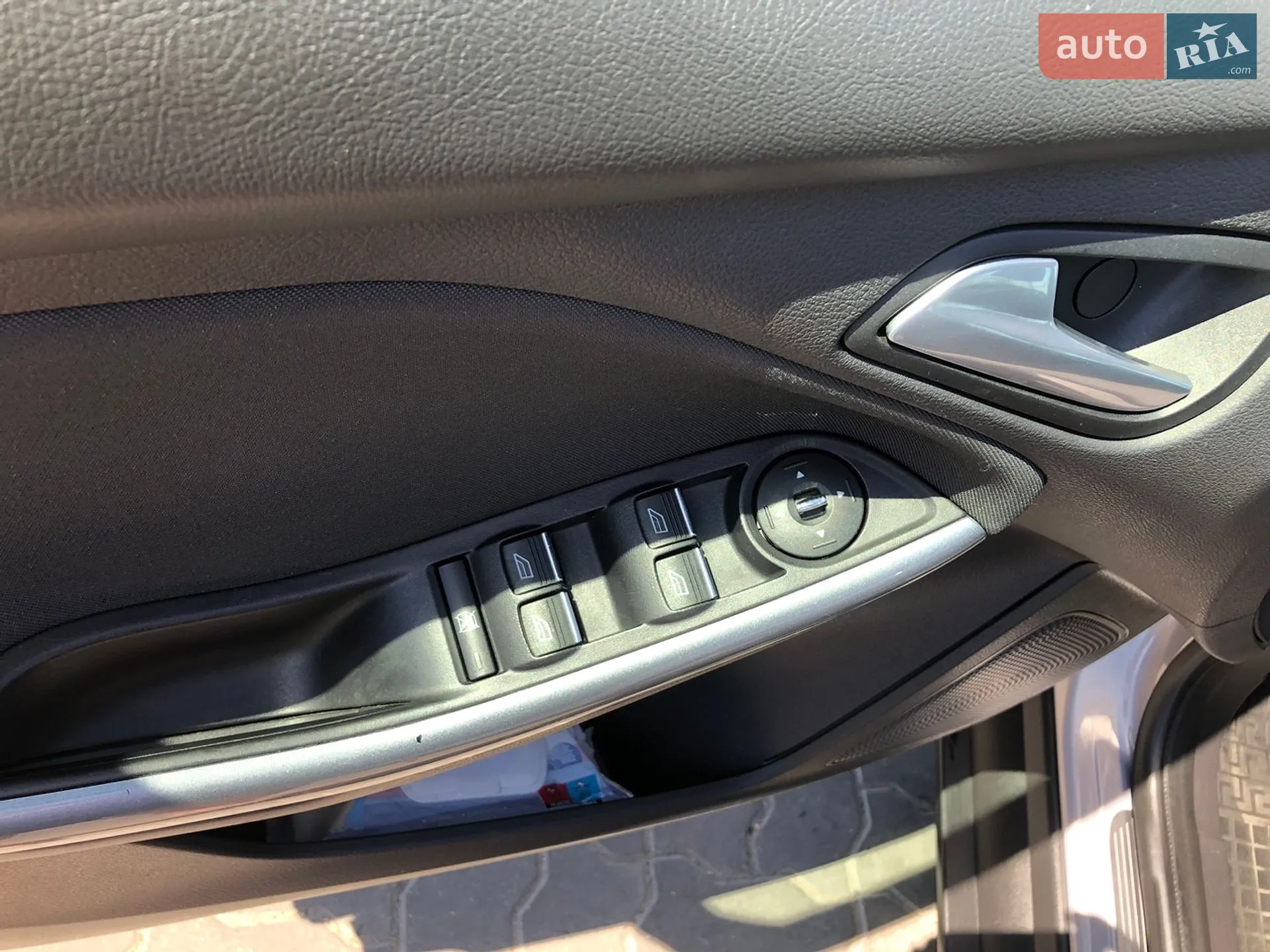2012 Ford Focus - мініатюра 10